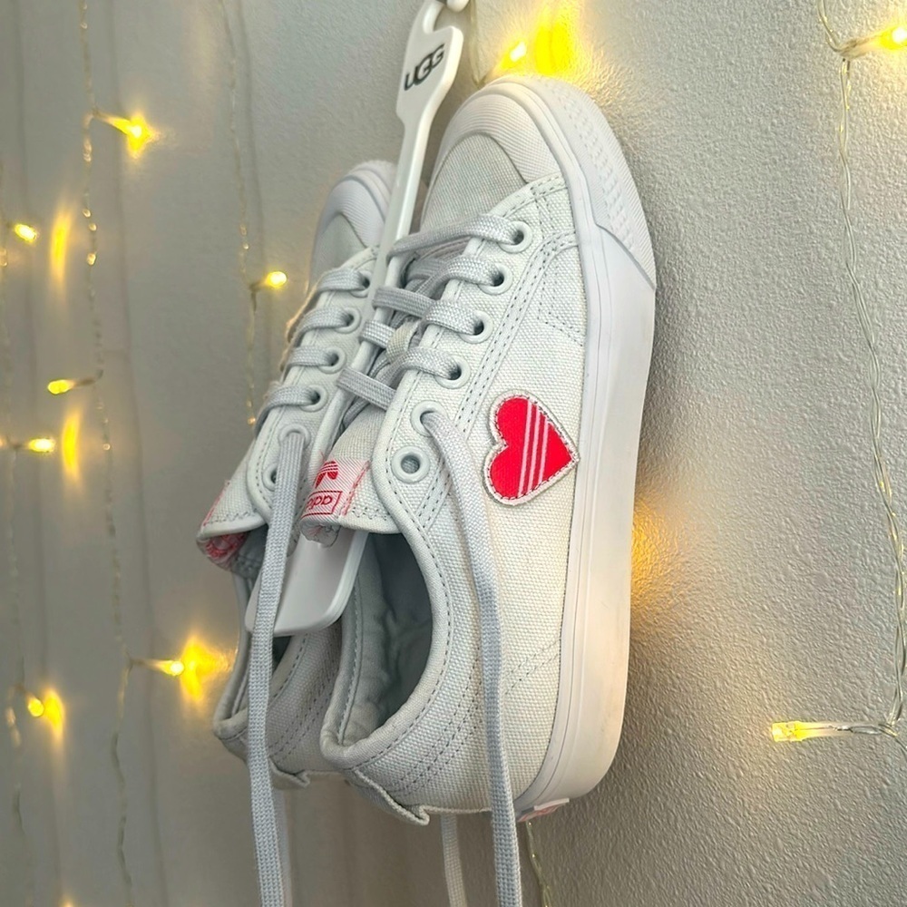 Adidas Nizza Low Heart Logo Sneaker 💗​